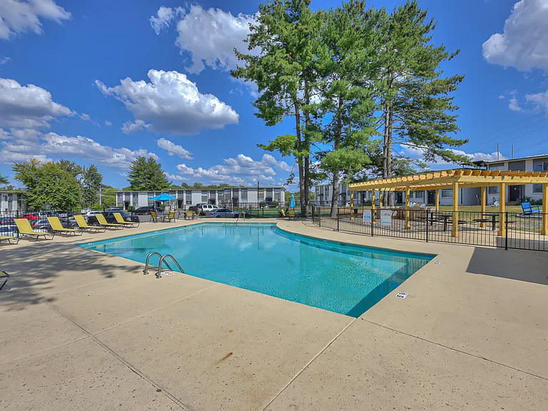 912 Winthorne Dr #2 — Photo 7