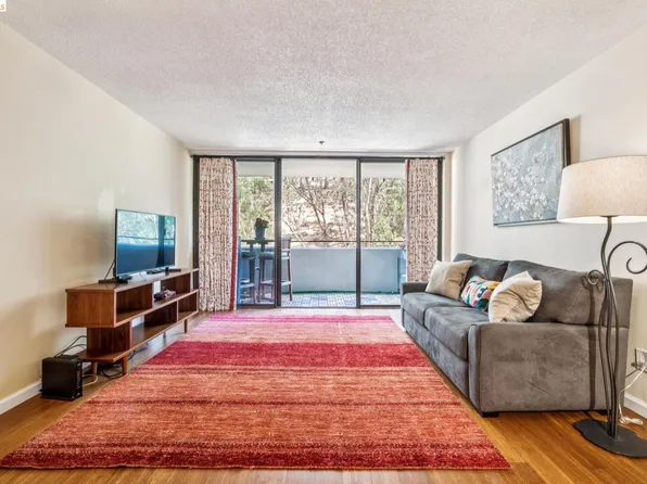 555 Pierce St APT 1125, Albany, CA 94706