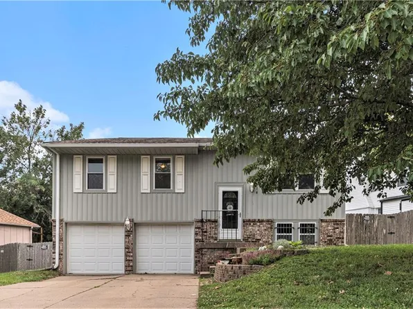 1714 N Belvidere Ave, Independence, MO 64056