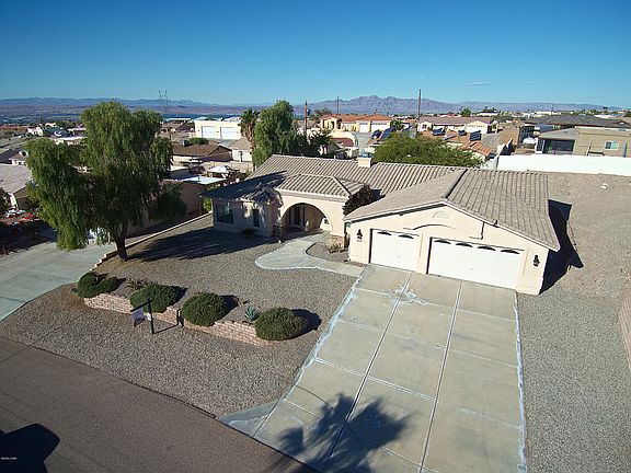2nd image of 3649 Mission Dr S