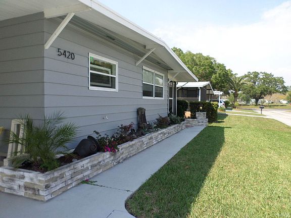 Walkway to outdoor lanai entrance