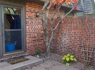 7311 Oldpost Rd #24, Lincoln, NE 68506