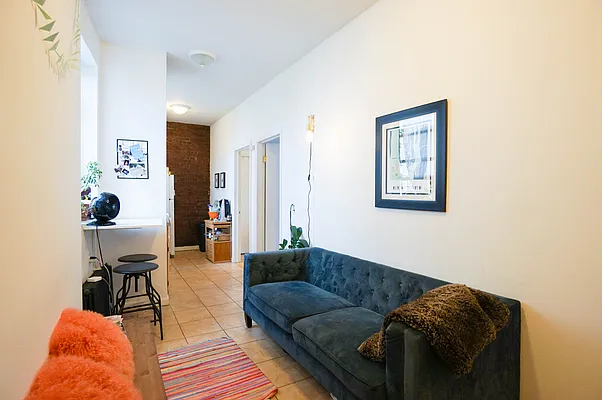 Rented by Compass | media 19