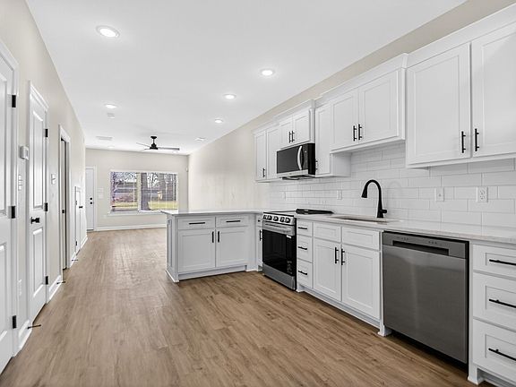 5th image of 800 N Olive St #F