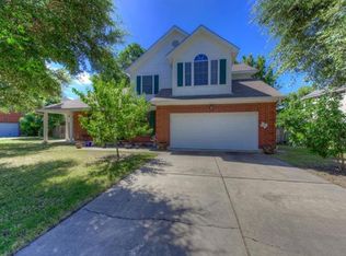136 Stonehedge Blvd, Georgetown, TX 78626