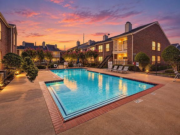 5th image of 2121 El Paseo St APT 1807