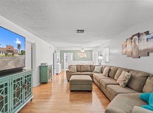 208 Cardinal Ln, Delray Beach, FL 33445