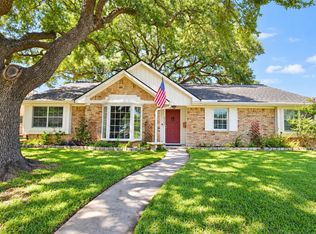 8502 Braes Meadow Dr, Houston, TX 77071