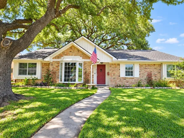 8502 Braes Meadow Dr, Houston, TX 77071