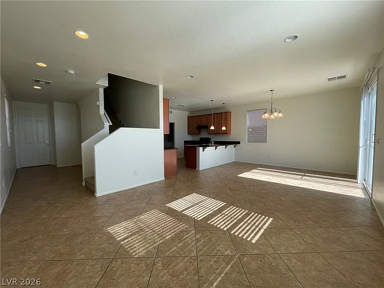 10662 Summerbell St — Photo 3