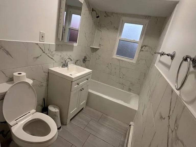 1403 Union St #1 — Photo 8