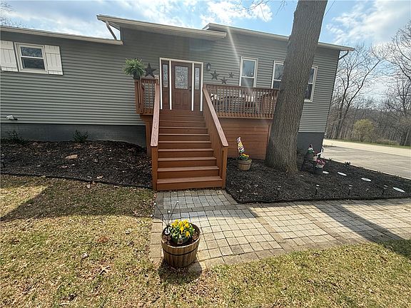 2nd image of 5110 Redwood Dr