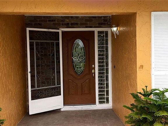 5th image of 429 Ball Ct