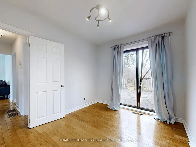 60 Bevdale Rd — Photo 11