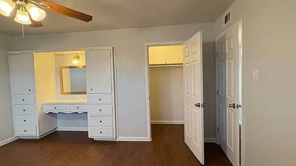 Westwinds Apartments — Photo 3