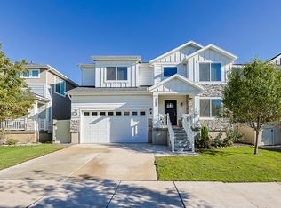 1752 W Valcrest Dr, Saratoga Springs, UT 84045