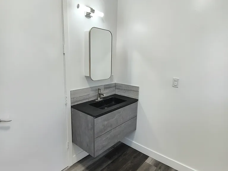 1280 W 37th Pl #B2B3 — Photo 28
