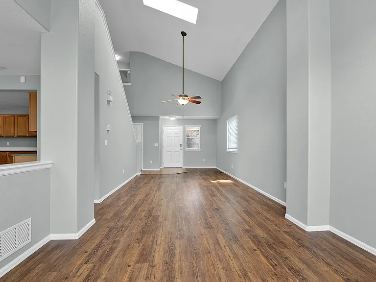 5283 Stetson Meadows Dr — Photo 9