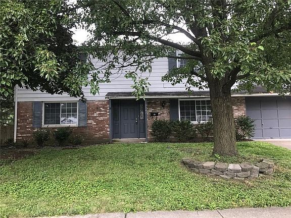 3rd image of 7741 Blackshear Dr