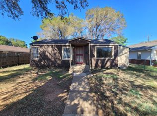 821 9th St, Alva, OK 73717