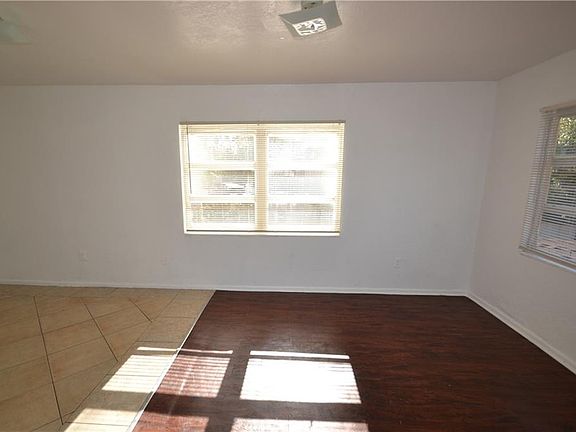 4th image of 4420 W South Ave APT 10