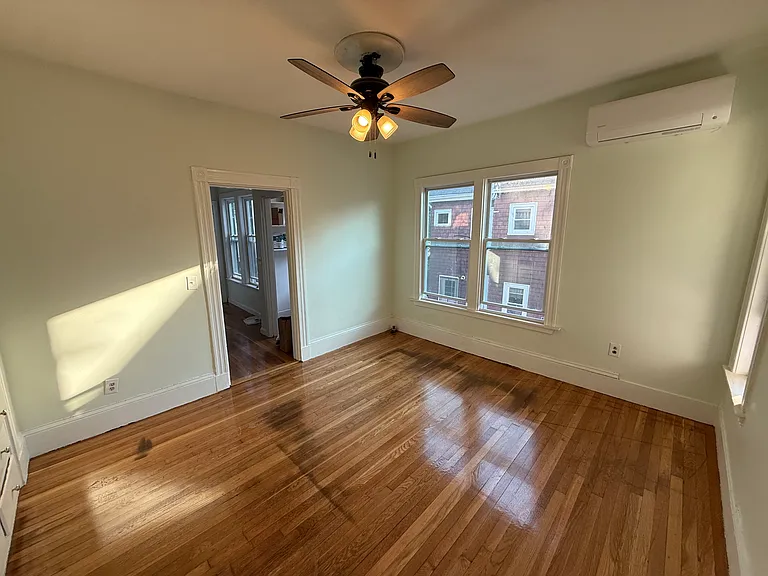 6 Newbern Ave #2 — Photo 2