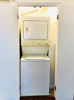 Rented by Douglas Elliman | media 14