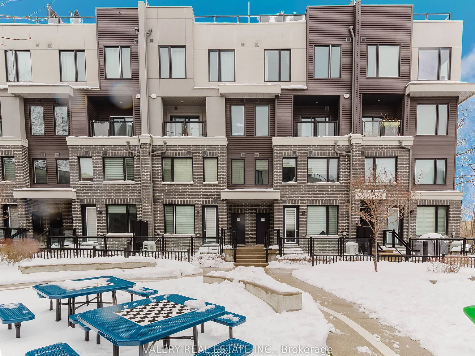 2 bed, $3,000 — Photo 2