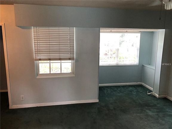 3rd image of 2104 W Rambla St