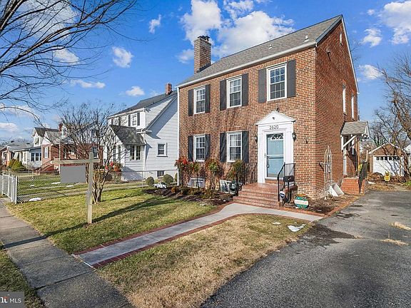 2nd image of 2620 Hillcrest Ave