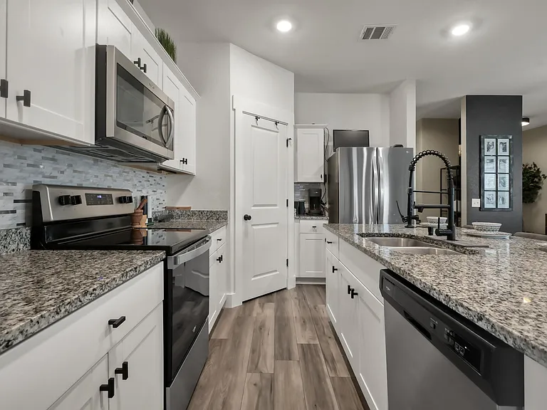 13419 Harrow Park Ln — Photo 8