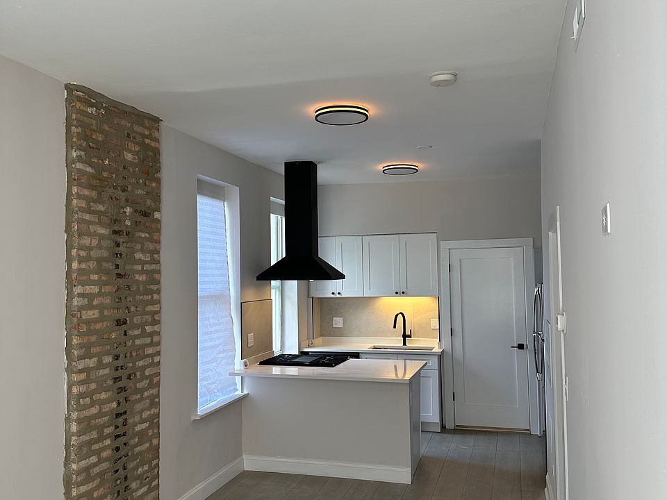 1st image of 2101 S Marshall Blvd #2F