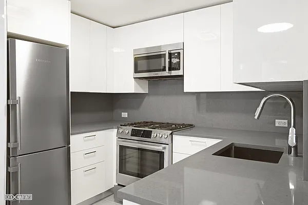 Rented by Citi Habitats | media 40