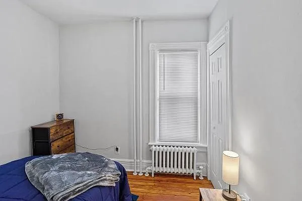 499 Yates St — Photo 2