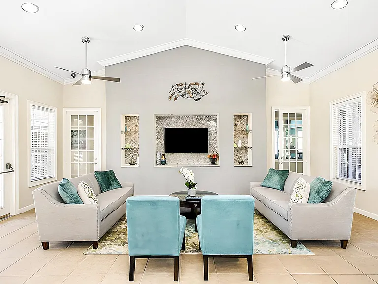 Venue at Lockwood Apartment Homes — Photo 11