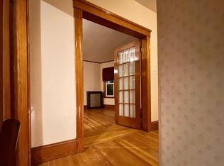 121 Woodlawn St #121, Everett, MA 02149