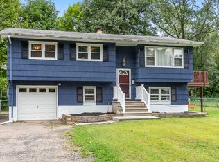25 1st St, Budd Lake, NJ 07828
