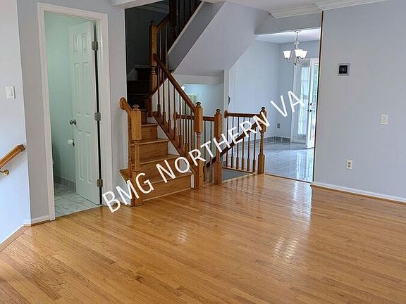 5th image of 7408 Gadsby Sq