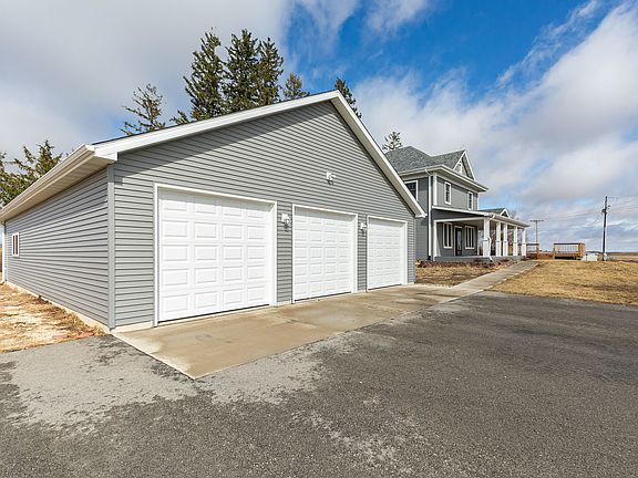 2nd image of 23419 Gehl Ln