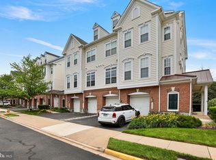 14437 Macon Grove Ln, Gainesville, VA 20155