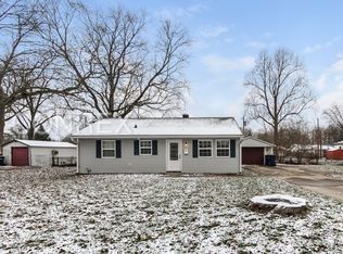 359 Parkway St, Whiteland, IN