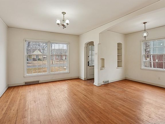 3rd image of 1604 45th St