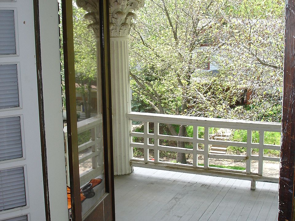 1st image of 4141 Campbell St #1S