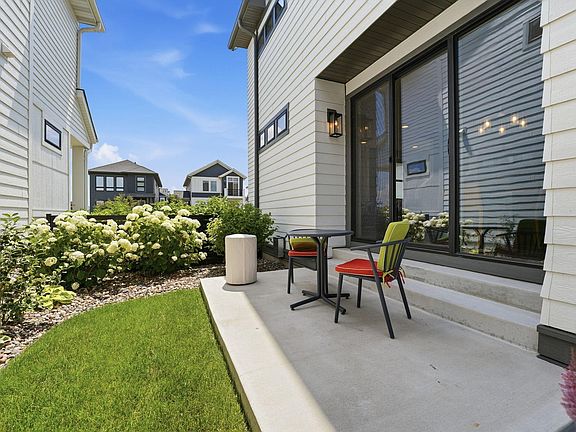 3rd image of 16105 Duvane Way