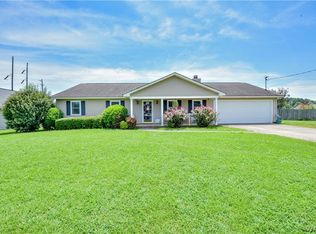 6431 Hibiscus Ln, Northport, AL 35473