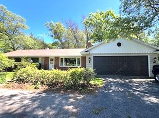 N1514 Shore Dr, Marinette, WI 54143