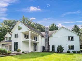 2373 Hunterbrook Rd, Yorktown Heights, NY 10598