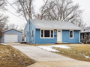 1352 Johnson St, Des Moines, IA 50315
