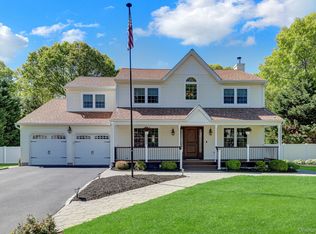 4 Douglas Street, Port Jefferson Station, NY 11776