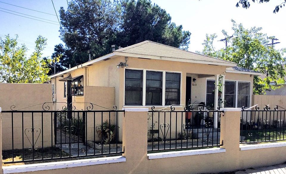 1st image of 1613 W Los Angeles Ave